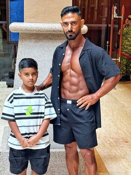 V Saveen - Personal Training & Body Transformation My Bodybuilding Journey: I Practice What I Preach photo 23