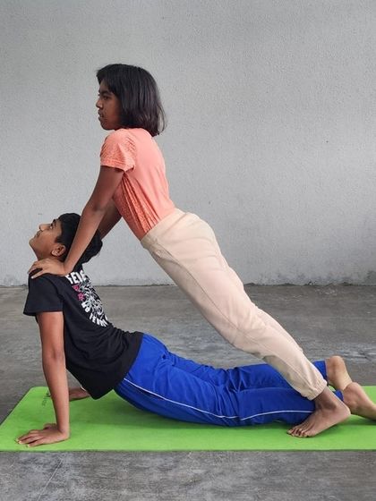 Swimsquare - Kids' Gymnastics Camp Partner & Group Acrobatics photo 6