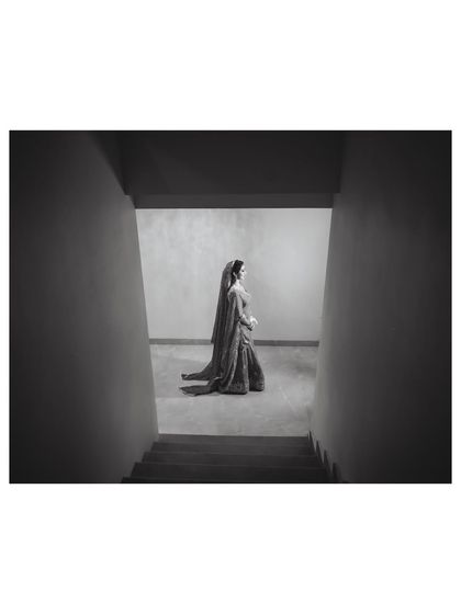 Somesh Chaurasiya - Wedding Photography & Cinematography The Radiant Bride: Solo Portraits photo 15