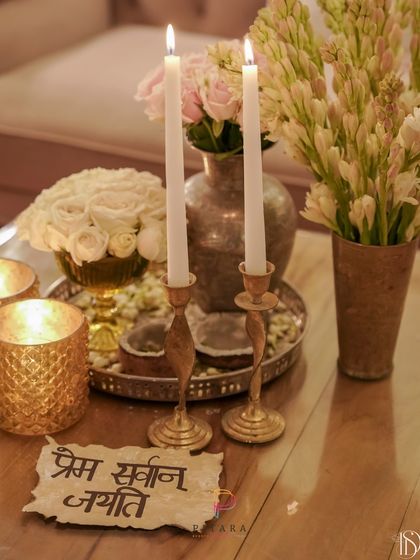 "Love conquers all." Another beautiful, personalized quote that adds a layer of meaning to the tablescape.