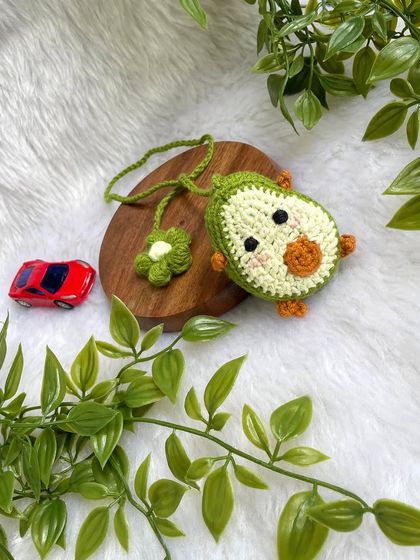 Another view of this adorable car decor.