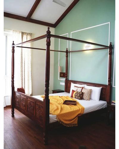 Custom Furniture & Cabinetry