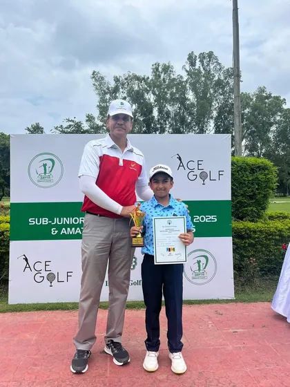 Vedaansh Jain with his Runner-Up trophy in Category D Boys at Event 7 of the IGU North Zone Tour.