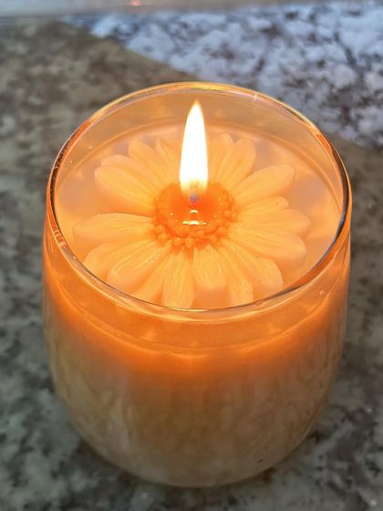 Floral & Themed Candle Designs photo 38