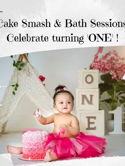 Celebrate turning one with a special cakesmash and bath session. This graphic highlights one of my most popular packages for capturing this major milestone.