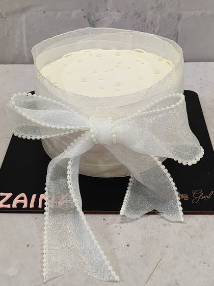 Elegant Cakes for Life's Milestones photo 18