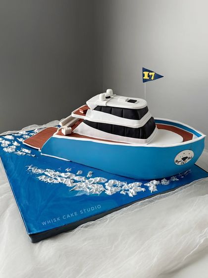 Whisk Cake Studio - Custom Designer Cakes Chic & Themed Adult Cakes photo 10