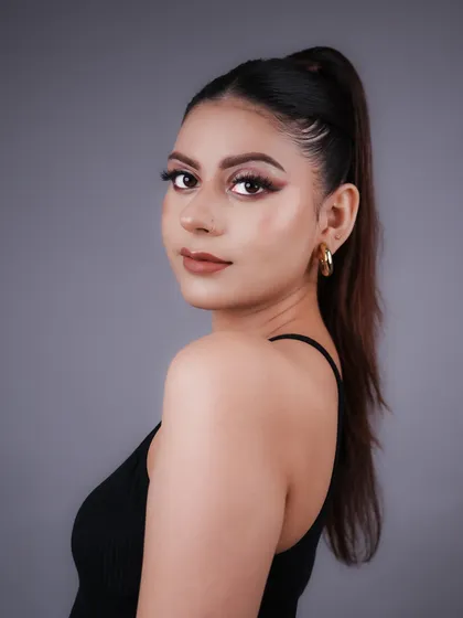 A classic party look with a sharp winged liner and a matte brown lip. This is a versatile and highly requested style you will learn.