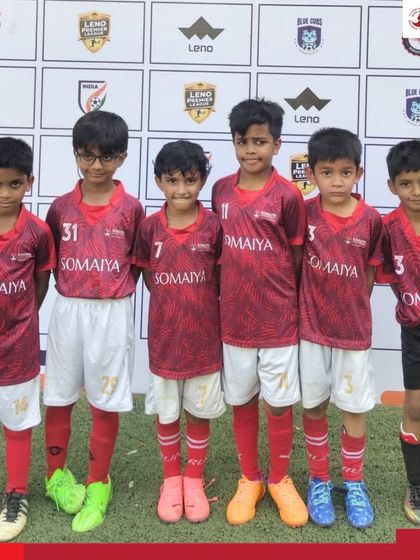 Our promising U-8 football team poses for a group photo during the Leno Premier League.