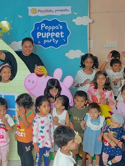 A fantastic Peppa Pig party in collaboration with a kids' tech brand. A roomful of parents and kids had a memorable time together.