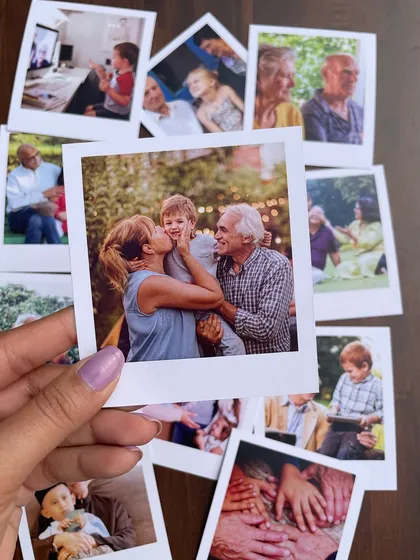 There's nothing like holding a memory in your hand. I print your best photos as high-quality, retro-style polaroids, perfect for capturing family moments, from your baby's first smile to precious time with grandparents.