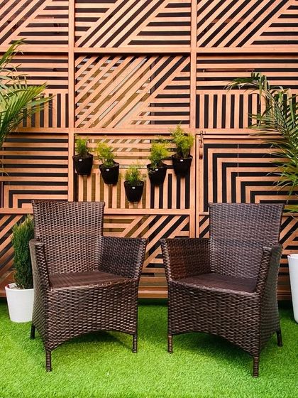 Intimate Courtyards & Balconies photo 29