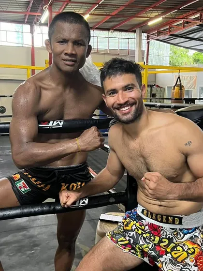 This is Ashish Raman Sethi, a multiple time Muay Thai champion who has fought and won in prestigious arenas in Thailand. We bring fighters of this caliber to the lab so you can learn from their experience.