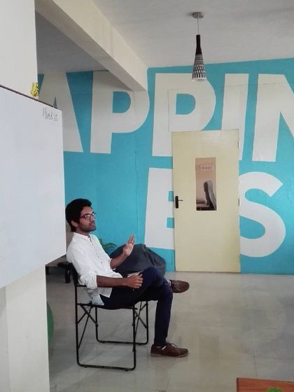 Author Manu Pillai, known for his historical nonfiction, sharing his expertise with our writers. We expose our writers to masters of various genres.