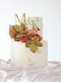 Wedding & Engagement Cakes