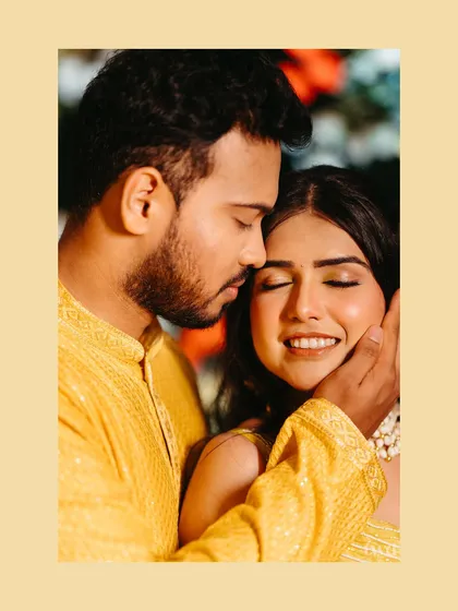 The quiet moments before the celebration begins. We focus on capturing the gentle intimacy and radiant glow of the haldi ceremony, preserving the serene beauty and anticipation in a single, soulful frame.
