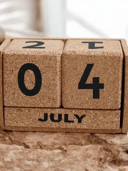 A perpetual desk calendar made from sustainable cork blocks. This is a timeless and environmentally friendly gift that will be used year after year.