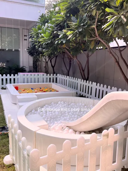 Double the fun with our sand pit and ball pit combination. This all-white setup is perfect for garden parties, giving kids different sensory play options in one clean, safe, and fenced-in area.