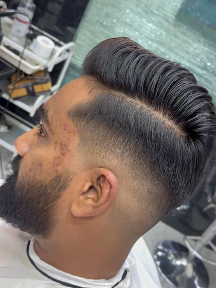 Deva rv - Men's Haircuts & Grooming Signature Fades & Tapers photo 40