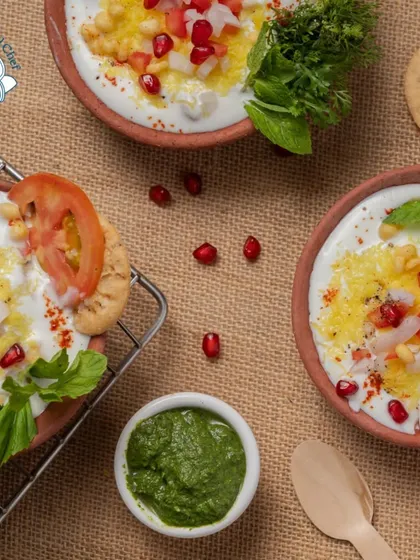 My Kullad Chaat offers a rustic and authentic experience. Serving this popular street food in traditional clay pots adds a unique touch to your event and enhances the flavor of the dish.