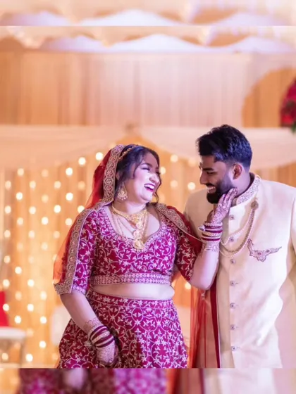 Capturing the smiles between the steps. Our choreography focuses on connection and chemistry, creating natural, happy moments like this one during a couple's first dance.