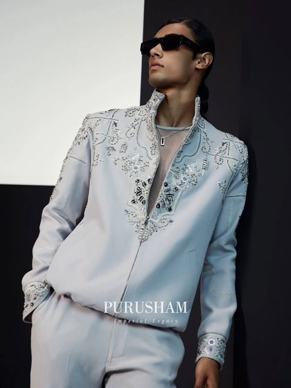 This bomber set, with its intricate embroidery, is designed for sun-kissed afternoons and endless seaside strolls. It is a radiant piece from my Summer '24 collection.