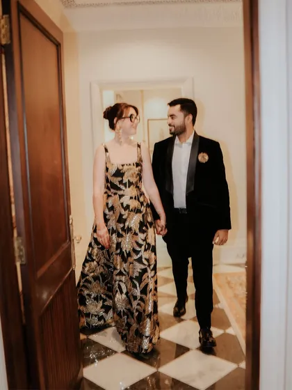 A candid moment of Emma and Pranav walking through the elegant corridors of Jai Mahal Palace. We capture the in-between moments that tell the story of your day.