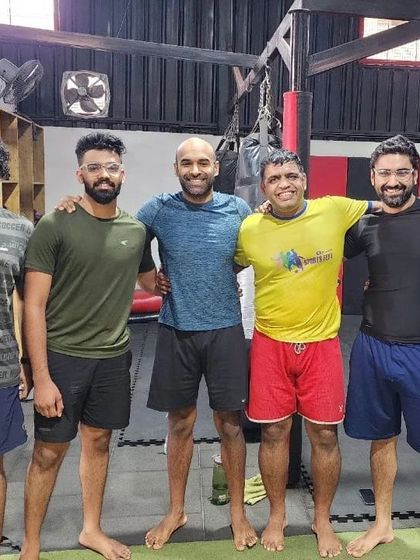 The full "Dawn Patrol" team after working on kuzushi tactics from closed guard. We earn our breakfast together.