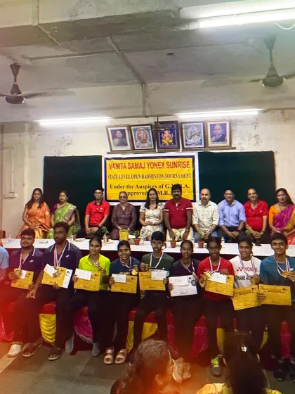The group of winners at the Vanita Samaj Yonex Sunrise tournament, a historic event for young players.