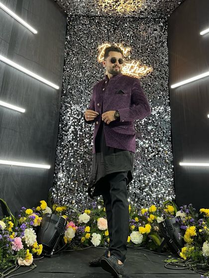 Nikhil Choradia - Dance Performances for Events Sangeet & Wedding Performances photo 11