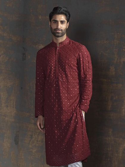 A full view of the maroon embroidered kurta. The timeless charm of this finely crafted piece makes it a perfect choice for any festive or formal ethnic occasion.