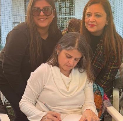 Intimate Author Sessions photo 27