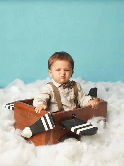Captain Grump is back! The range of expressions from toddlers is what makes these photoshoots so entertaining and the photos so full of personality.