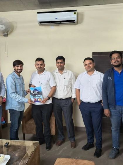 SolarSquare - Residential & Community Rooftop Solar Solutions Our Happy Customers: Homes & Families photo 92