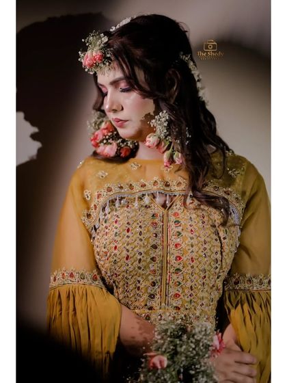 Vibrant Haldi & Mehendi Moments photo 16