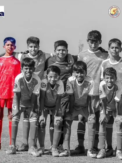 The OSCAR Foundation team photo, with our player Swarit Satpute highlighted, celebrating their qualification for the AIFF Youth League National Round.
