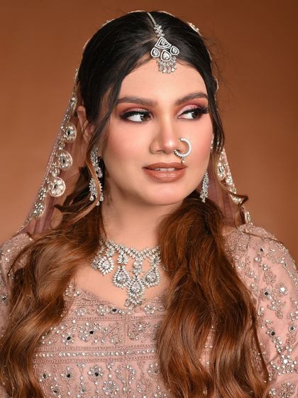 Manveen Kaur - Advanced Pro Makeup Course Student Portfolios: Bridal & Glam Looks photo 29