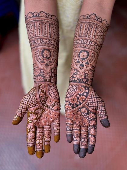 Mitali - Bridal Mehendi Full Bridal Mehendi (Hands) photo 136