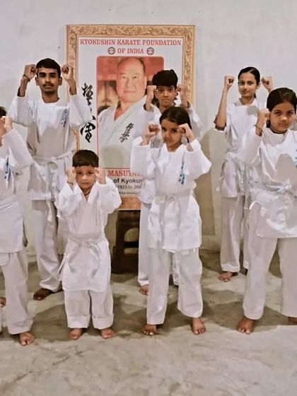 A group of my youngest students showing their fighting stance. It's great to see their enthusiasm.