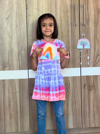 Little Creatives Club - Art Parties & Event Entertainment Happy Artists & Their Masterpieces photo 60