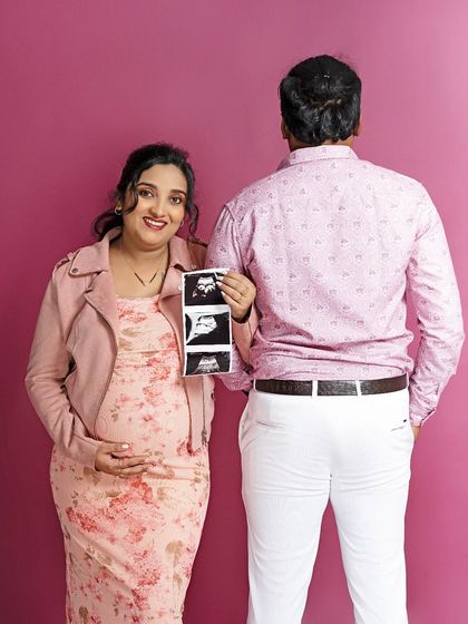 Lens And Stories - Maternity Photography Fun Announcements & Cherished Props photo 17