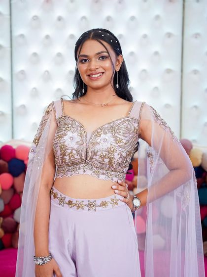 Soft & Glowing Glam photo 9