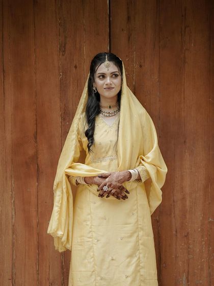 Snaptraits - Fashion & Portrait Photography Bridal Portraits: Grace & Radiance photo 34