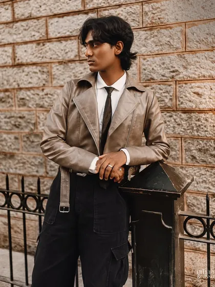 Men's grooming for commercial shoots is about enhancing features naturally. For this look, I focused on evening out the skin tone, defining the brows, and styling the hair with a modern mullet cut to create a polished yet masculine appearance.