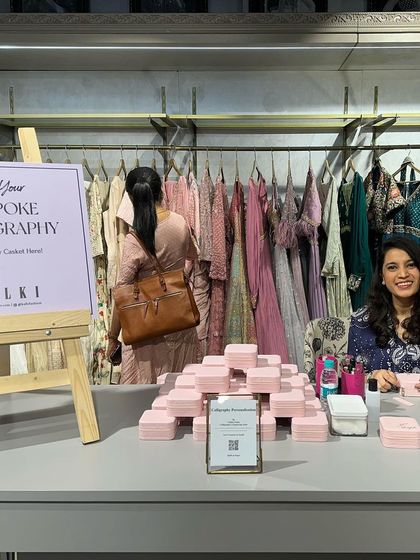 Quill on Paper - Live Event & Brand Activation Artistry Unique Surfaces & Custom Illustrations photo 6