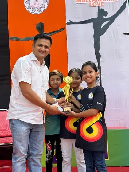 Our U-10 girls team, who won third place in the team event.
