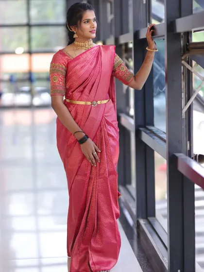 These images showcase various clients and models in simple, elegant sets perfect for attending weddings or family functions. I have a wide range of such pieces for rent.