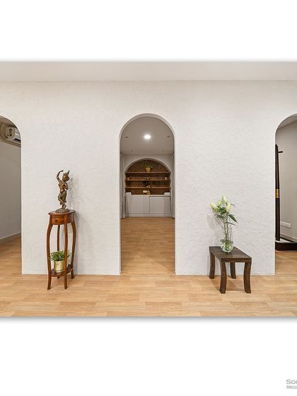 Elegant Living: Luxury Homes & Apartments photo 77