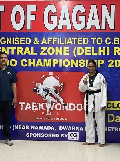 Another gold for the academy! Here I am with Vanshika Singhal after she won the gold medal in the Junior U-68Kg category at the CBSE Central Zone Championship 2024, qualifying for the nationals.