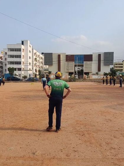 A warm-up session at our Seegehalli ground. Our coaching standards are consistent across all our locations.